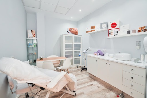 Centro Médico Estética Avanzada La Rosa