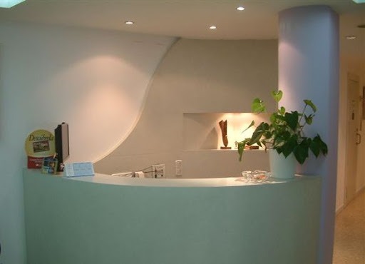 Negocio Clínica Dental Arpa - Bravo