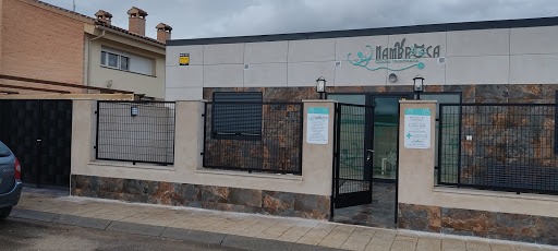 Negocio Clínica Veterinaria Nambroca