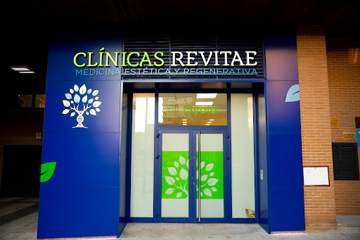Clínicas Revitae Del Dr. Oyola Cáceres