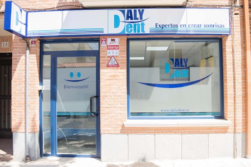 Negocio Dalydent Centro Dental Implantológico Valmojado
