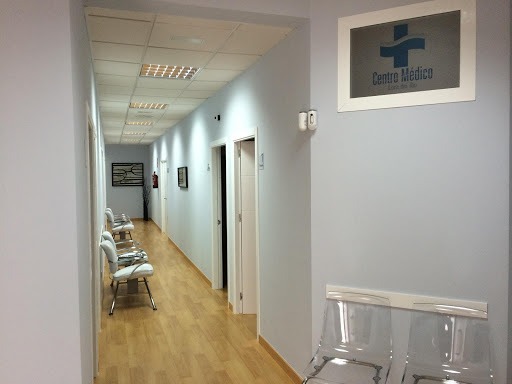 Negocio Medical Center Lora Del Rio Sl